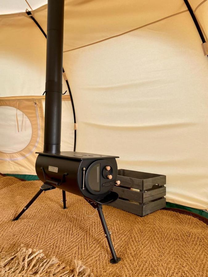 Under Canvas Luxury tent *