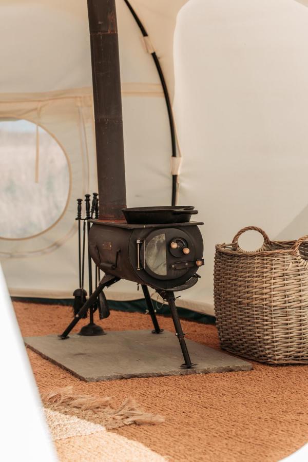 Glamping Under Canvas